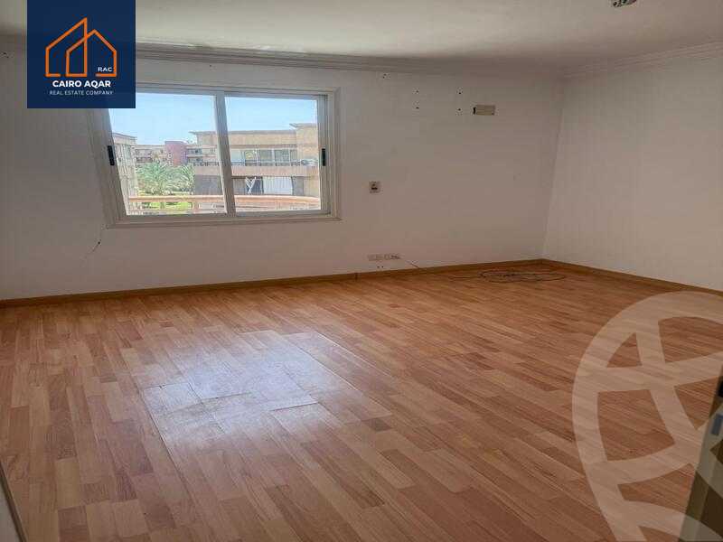 https://aqarmap.com.eg/ar/listing/6181625-for-rent-cairo-new-cairo-lrhb-city-phase-4-mohammed-farid-st