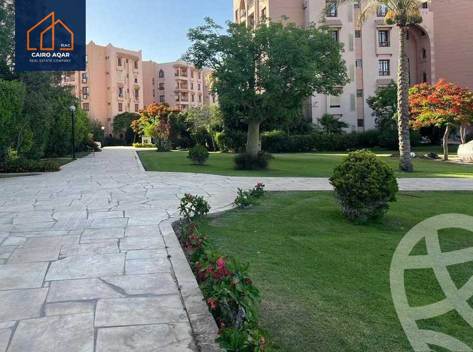 https://aqarmap.com.eg/ar/listing/6181812-for-sale-cairo-new-cairo-lrhb-city-phase-5-talaat-mostafa-st