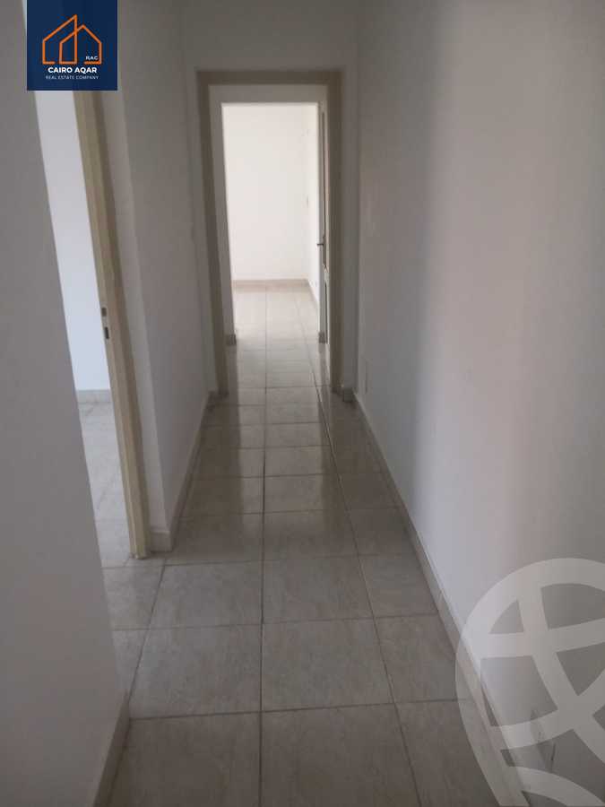 https://aqarmap.com.eg/ar/listing/6186307-for-rent-cairo-new-cairo-lrhb-city-phase-8