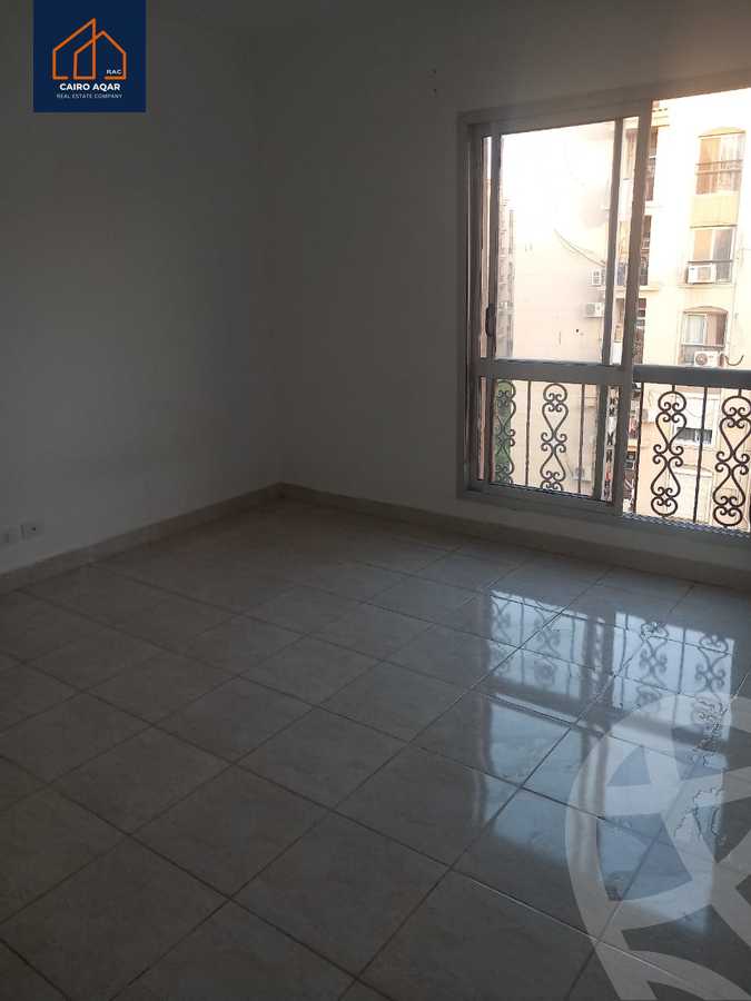 https://aqarmap.com.eg/ar/listing/6186307-for-rent-cairo-new-cairo-lrhb-city-phase-8