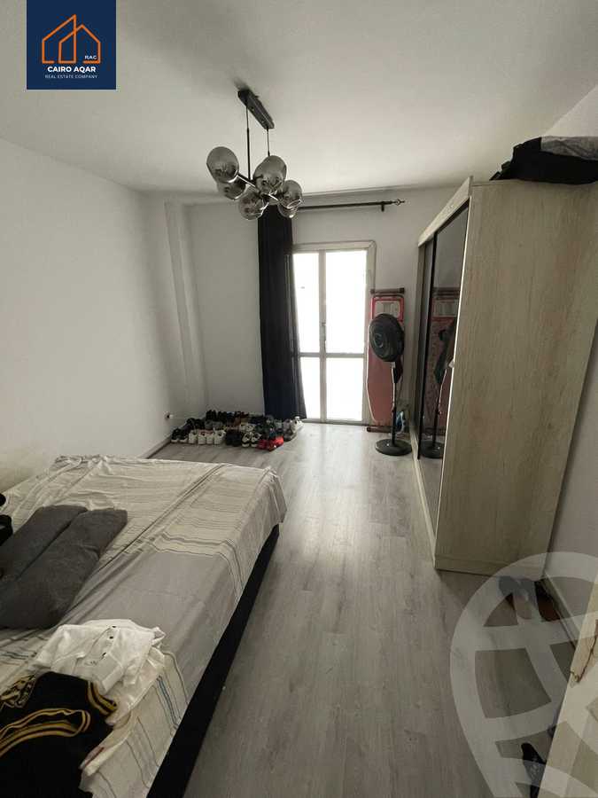 https://aqarmap.com.eg/en/listing/6191046-for-rent-cairo-new-cairo-lrhb-city-phase-2-osama-ibn-zaid-st