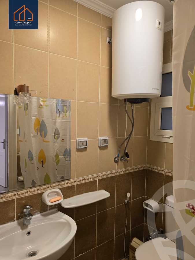 https://aqarmap.com.eg/ar/listing/6203105-for-rent-cairo-new-cairo-lrhb-city-mtdd-lrhb-phase-7