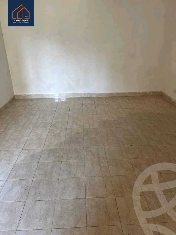 https://aqarmap.com.eg/ar/listing/6203359-for-rent-cairo-new-cairo-lrhb-city-phase-8