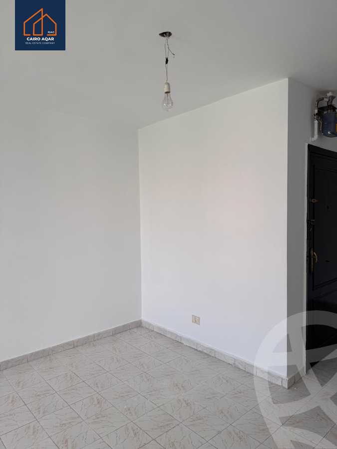 https://aqarmap.com.eg/ar/listing/6203444-for-rent-cairo-new-cairo-lrhb-city-phase-5-talaat-mostafa-st