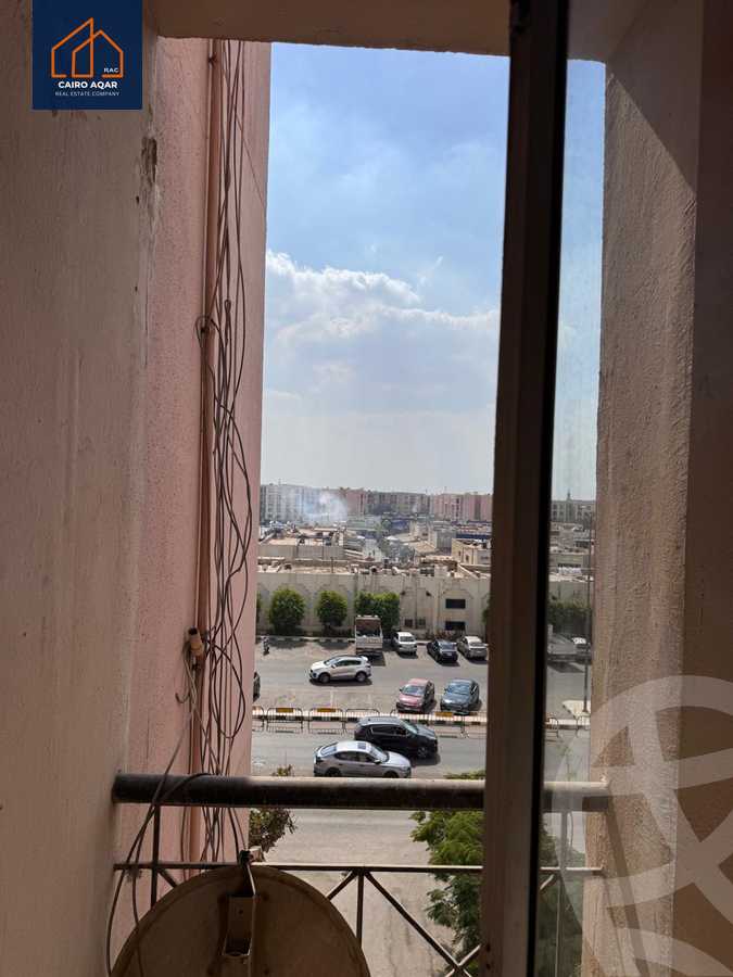 https://aqarmap.com.eg/ar/listing/6203444-for-rent-cairo-new-cairo-lrhb-city-phase-5-talaat-mostafa-st