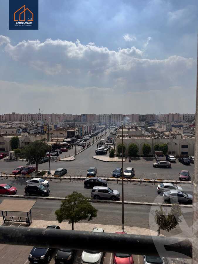 https://aqarmap.com.eg/ar/listing/6203444-for-rent-cairo-new-cairo-lrhb-city-phase-5-talaat-mostafa-st