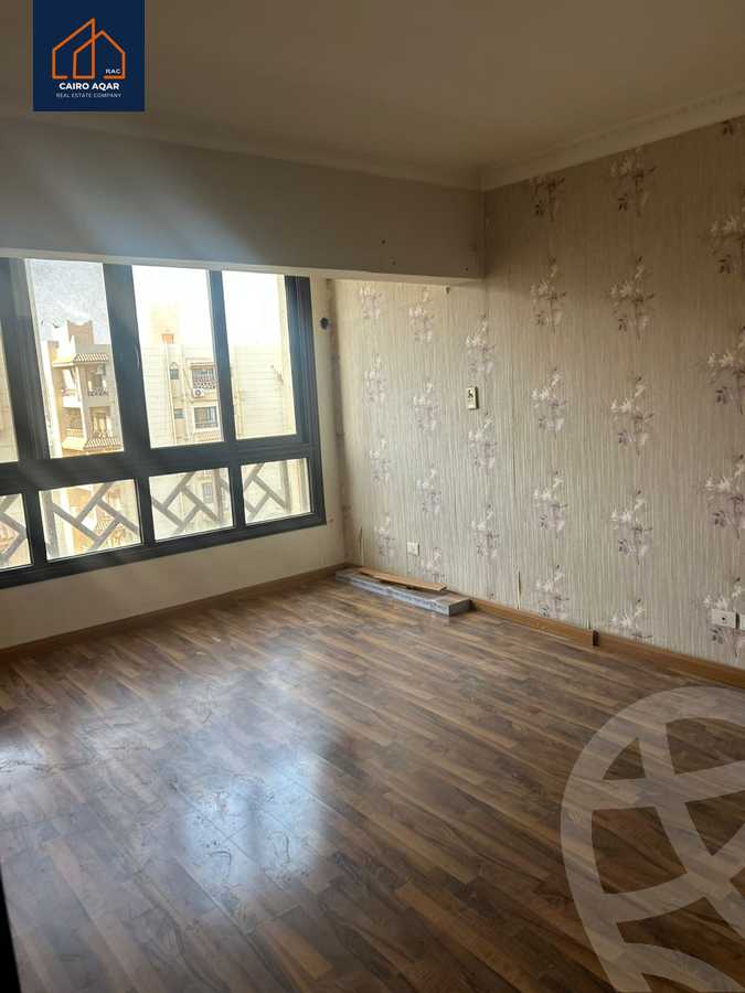 https://aqarmap.com.eg/ar/listing/6203704-for-rent-cairo-new-cairo-lrhb-city-phase-5-talaat-mostafa-st