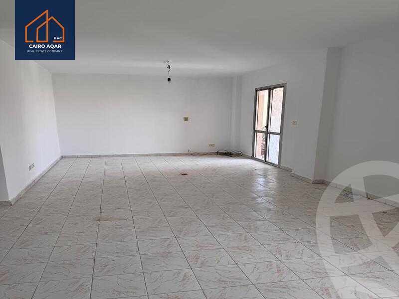 https://aqarmap.com.eg/ar/listing/6203901-for-rent-cairo-new-cairo-lrhb-city-phase-1-ahmed-rami-st