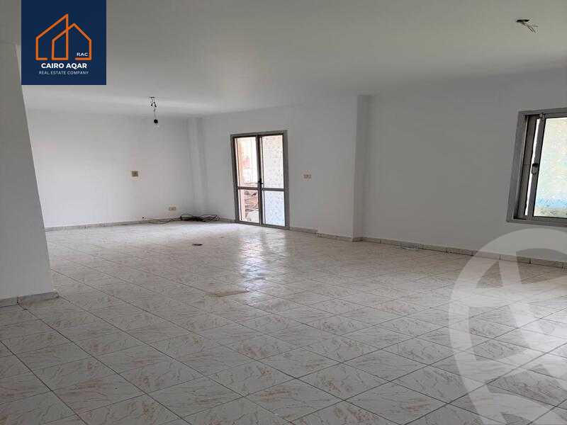 https://aqarmap.com.eg/ar/listing/6203901-for-rent-cairo-new-cairo-lrhb-city-phase-1-ahmed-rami-st