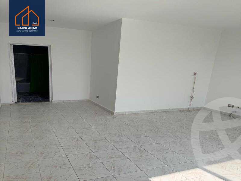https://aqarmap.com.eg/ar/listing/6203901-for-rent-cairo-new-cairo-lrhb-city-phase-1-ahmed-rami-st