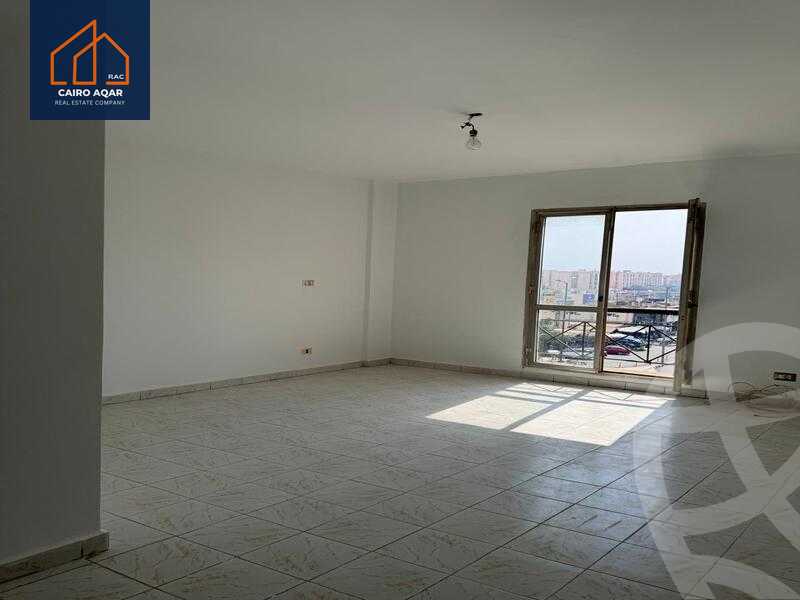 https://aqarmap.com.eg/ar/listing/6203901-for-rent-cairo-new-cairo-lrhb-city-phase-1-ahmed-rami-st