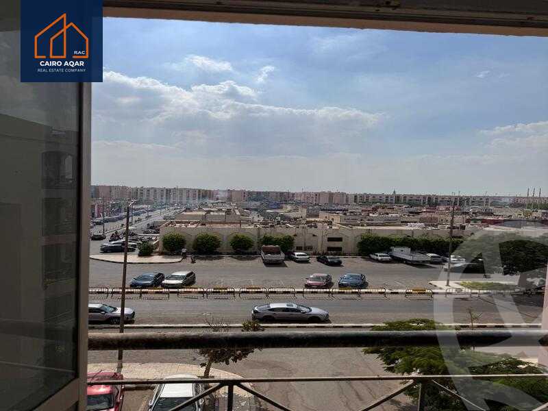 https://aqarmap.com.eg/ar/listing/6203901-for-rent-cairo-new-cairo-lrhb-city-phase-1-ahmed-rami-st