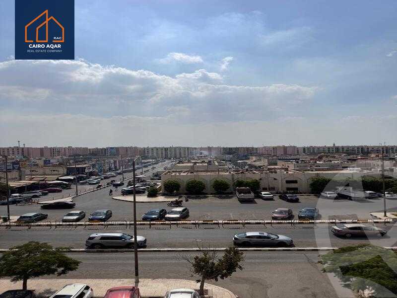 https://aqarmap.com.eg/ar/listing/6203901-for-rent-cairo-new-cairo-lrhb-city-phase-1-ahmed-rami-st