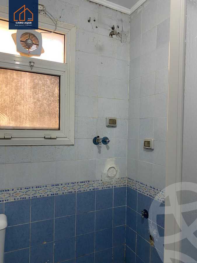 https://aqarmap.com.eg/ar/listing/6204286-for-rent-cairo-new-cairo-lrhb-city-phase-4-mohammed-farid-st