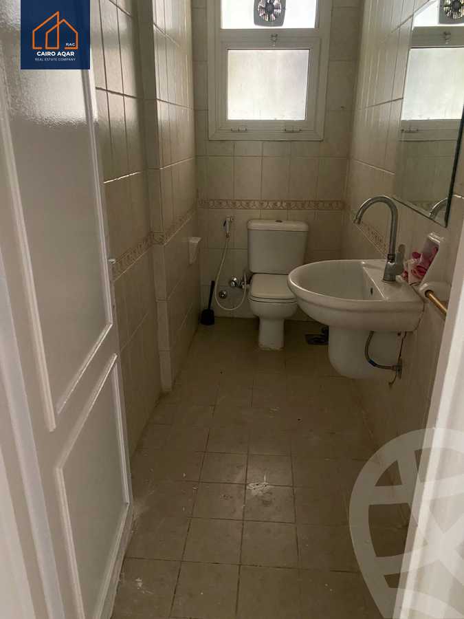 https://aqarmap.com.eg/ar/listing/6204286-for-rent-cairo-new-cairo-lrhb-city-phase-4-mohammed-farid-st
