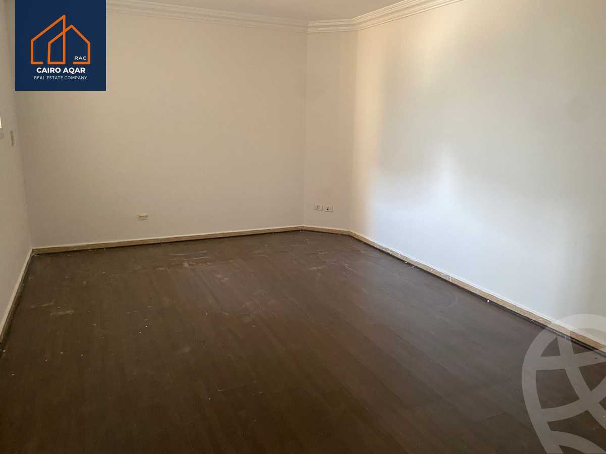 https://aqarmap.com.eg/ar/listing/6204311-for-rent-cairo-new-cairo-lrhb-city-phase-4-mohammed-farid-st