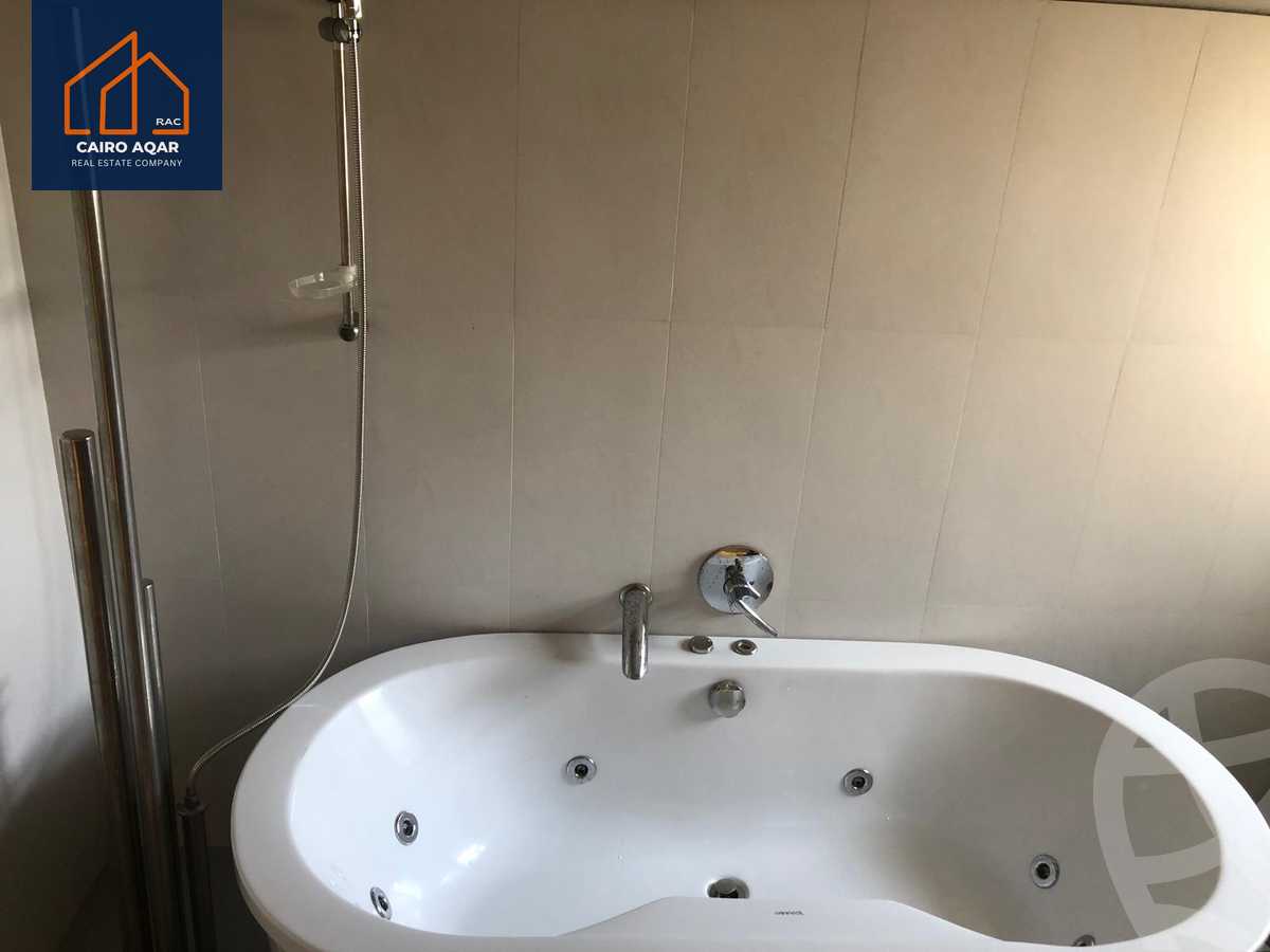 https://aqarmap.com.eg/en/listing/6206733-for-sale-cairo-new-cairo-compounds-golden-heights-1