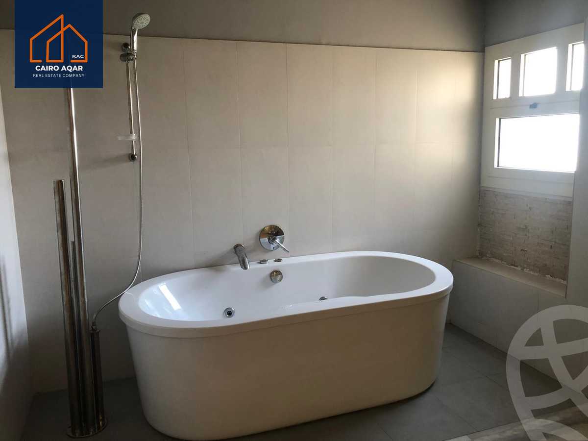 https://aqarmap.com.eg/en/listing/6206733-for-sale-cairo-new-cairo-compounds-golden-heights-1