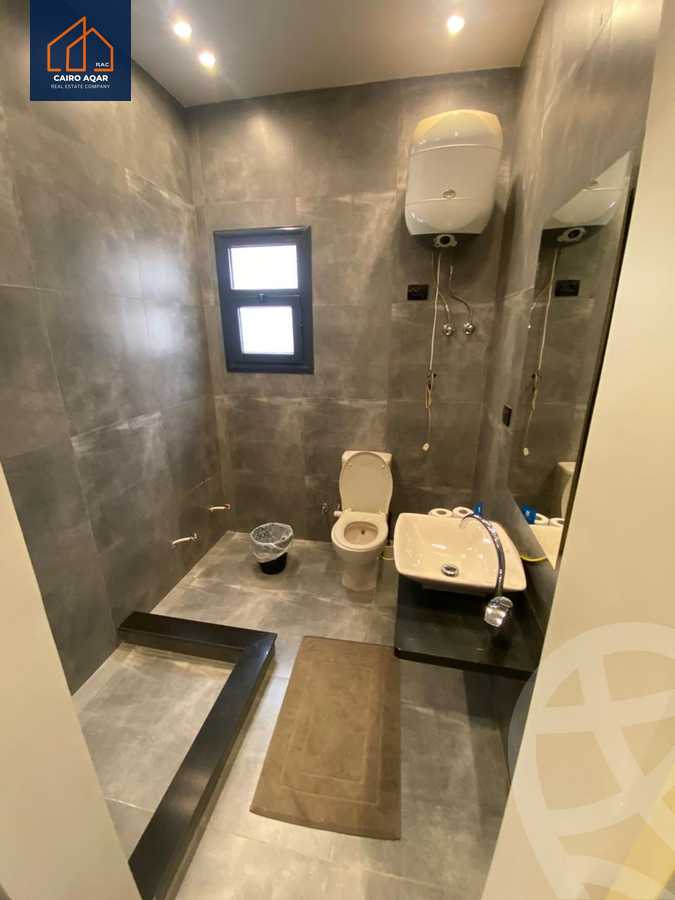 https://aqarmap.com.eg/en/listing/6208722-for-sale-cairo-new-cairo-lrhb-city-phase-2-osama-ibn-zaid-st