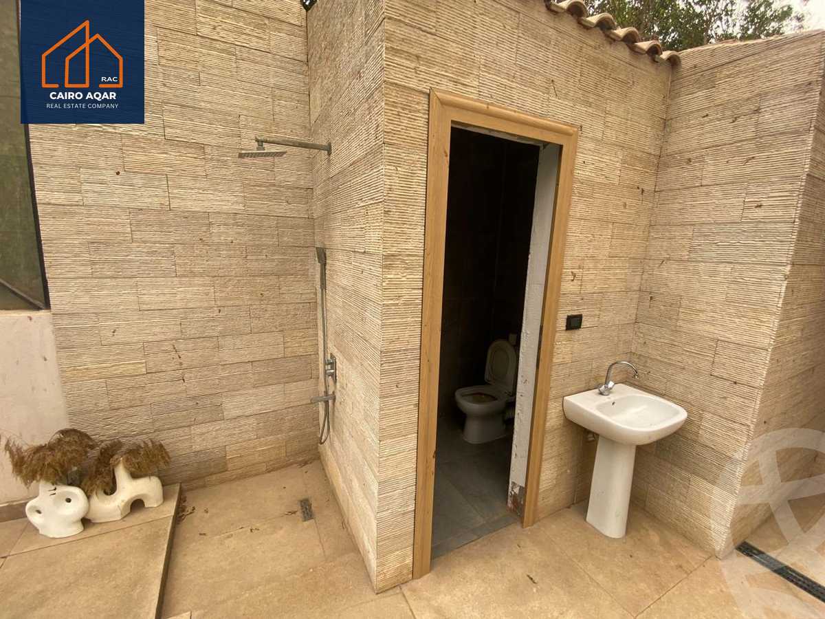 https://aqarmap.com.eg/en/listing/6208722-for-sale-cairo-new-cairo-lrhb-city-phase-2-osama-ibn-zaid-st