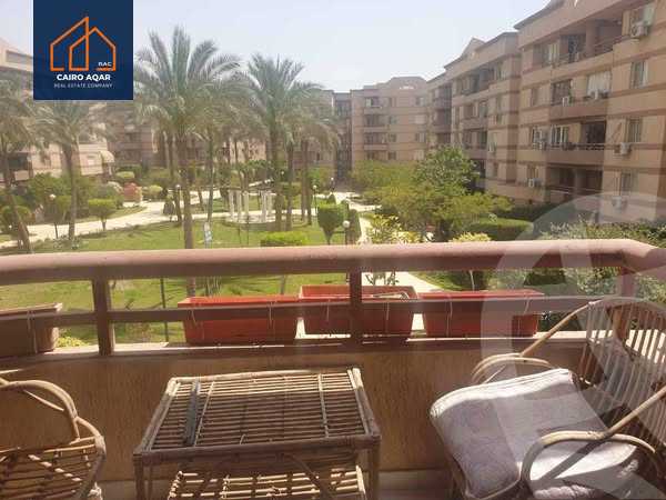 https://aqarmap.com.eg/en/listing/6209981-for-sale-cairo-new-cairo-lrhb-city-phase-4-mohammed-farid-st