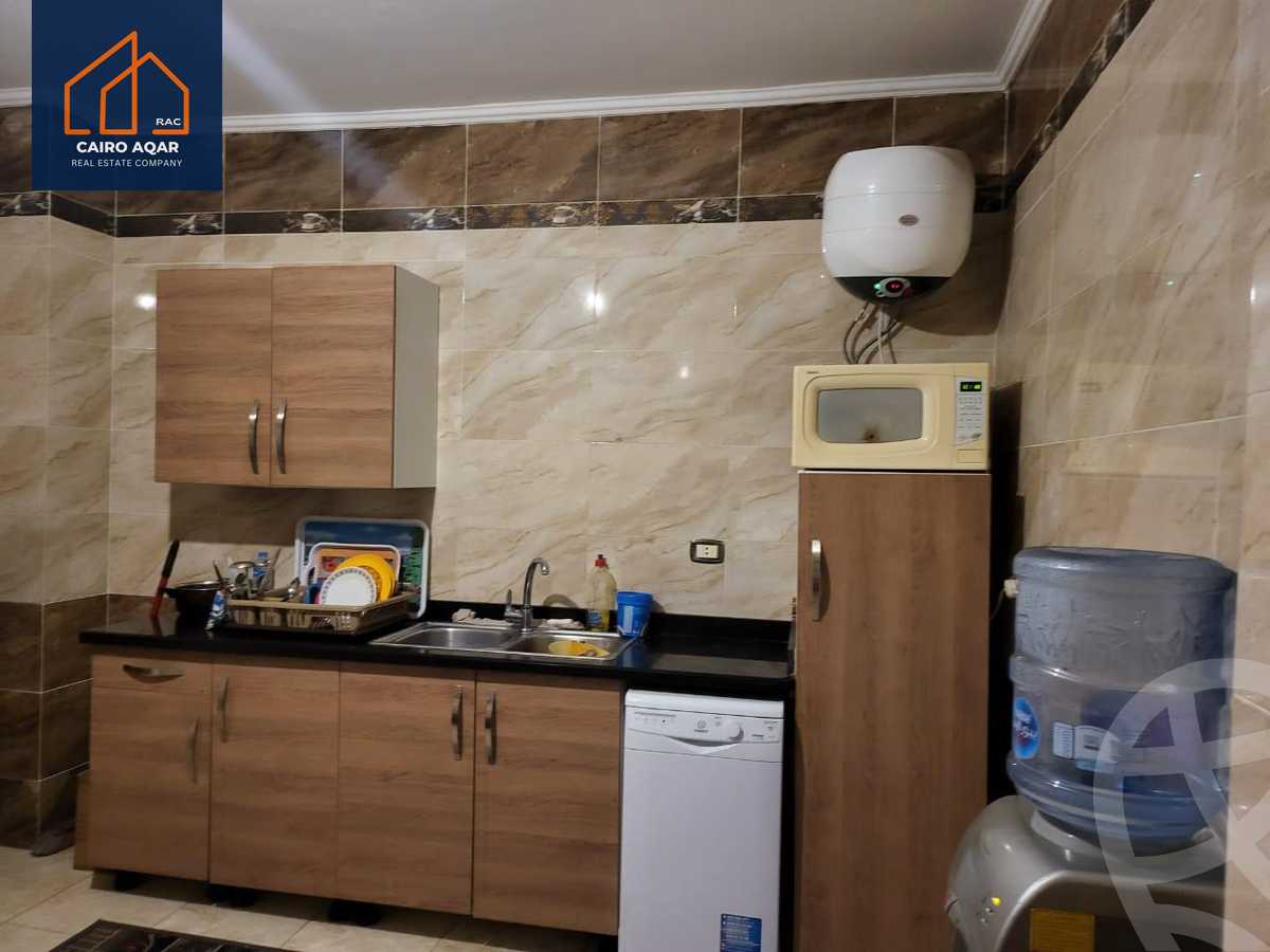 https://aqarmap.com.eg/en/listing/6216412-for-sale-cairo-new-cairo-lrhb-city-phase-1-ahmed-rami-st