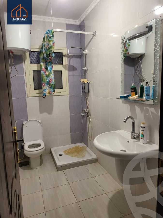 https://aqarmap.com.eg/en/listing/6216412-for-sale-cairo-new-cairo-lrhb-city-phase-1-ahmed-rami-st