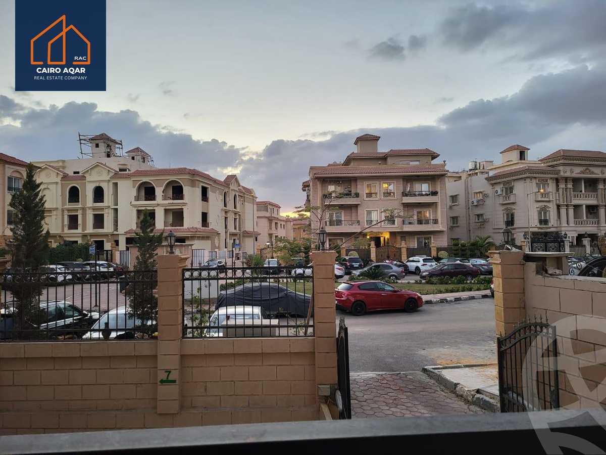 https://aqarmap.com.eg/en/listing/6216412-for-sale-cairo-new-cairo-lrhb-city-phase-1-ahmed-rami-st