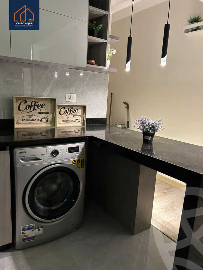 https://aqarmap.com.eg/ar/listing/6219341-for-rent-cairo-new-cairo-lrhb-city-phase-8