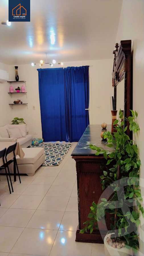 https://aqarmap.com.eg/ar/listing/6219461-for-rent-cairo-new-cairo-lrhb-city-phase-8