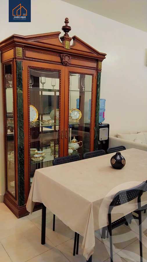 https://aqarmap.com.eg/ar/listing/6219461-for-rent-cairo-new-cairo-lrhb-city-phase-8