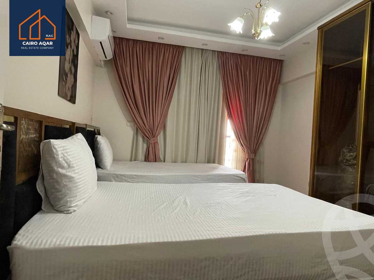 https://aqarmap.com.eg/ar/listing/6219541-for-rent-cairo-new-cairo-lrhb-city-mtdd-lrhb-phase-10-farouk-el-baz-st