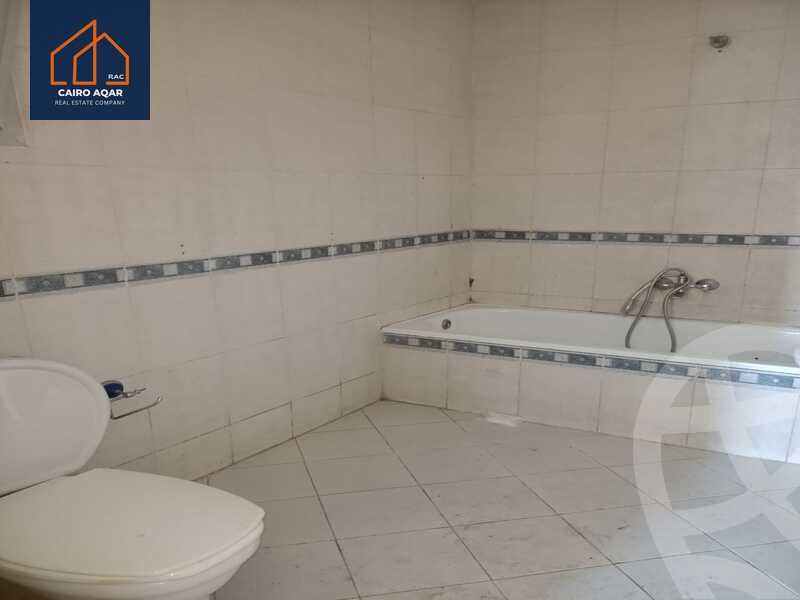 https://aqarmap.com.eg/en/listing/6224220-for-rent-cairo-new-cairo-lrhb-city-phase-2-amr-ibn-el-aas-st