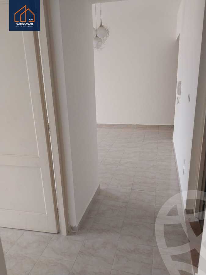 https://aqarmap.com.eg/ar/listing/6227958-for-rent-cairo-new-cairo-lrhb-city-phase-8
