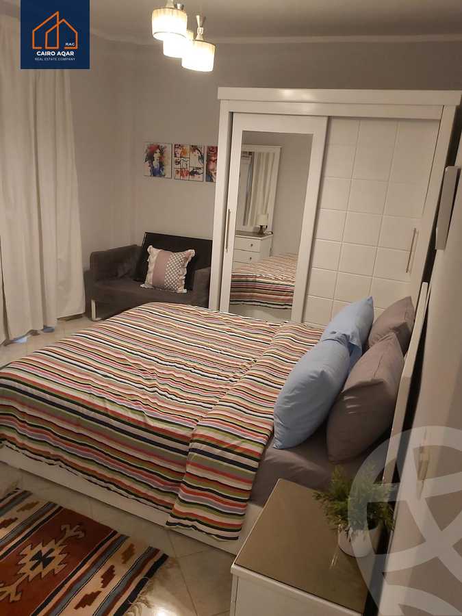 https://aqarmap.com.eg/en/listing/6230851-for-sale-cairo-new-cairo-lrhb-city-phase-5-talaat-mostafa-st