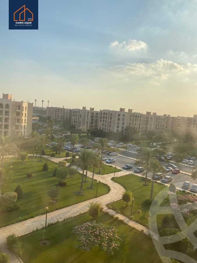 https://aqarmap.com.eg/en/listing/6230937-for-sale-cairo-new-cairo-lrhb-city-phase-5-ibn-al-nafees-st