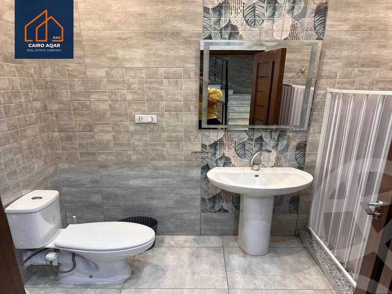 https://aqarmap.com.eg/ar/listing/6232200-for-rent-cairo-new-cairo-lrhb-city-phase-5-talaat-mostafa-st