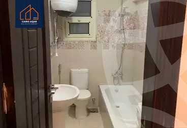 https://aqarmap.com.eg/ar/listing/6233942-for-rent-cairo-new-cairo-lrhb-city-phase-8