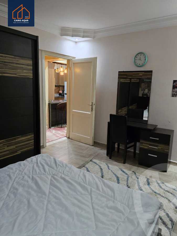 https://aqarmap.com.eg/ar/listing/6235010-for-rent-cairo-new-cairo-lrhb-city-phase-8