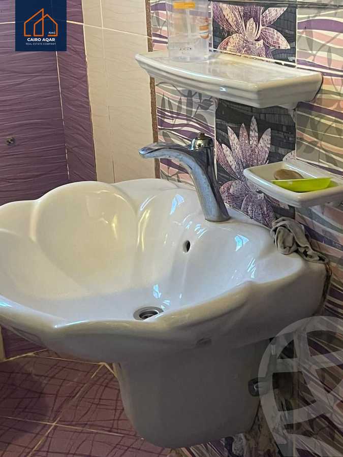 https://aqarmap.com.eg/ar/listing/6235878-for-sale-cairo-new-cairo-lrhb-city-phase-5-talaat-mostafa-st