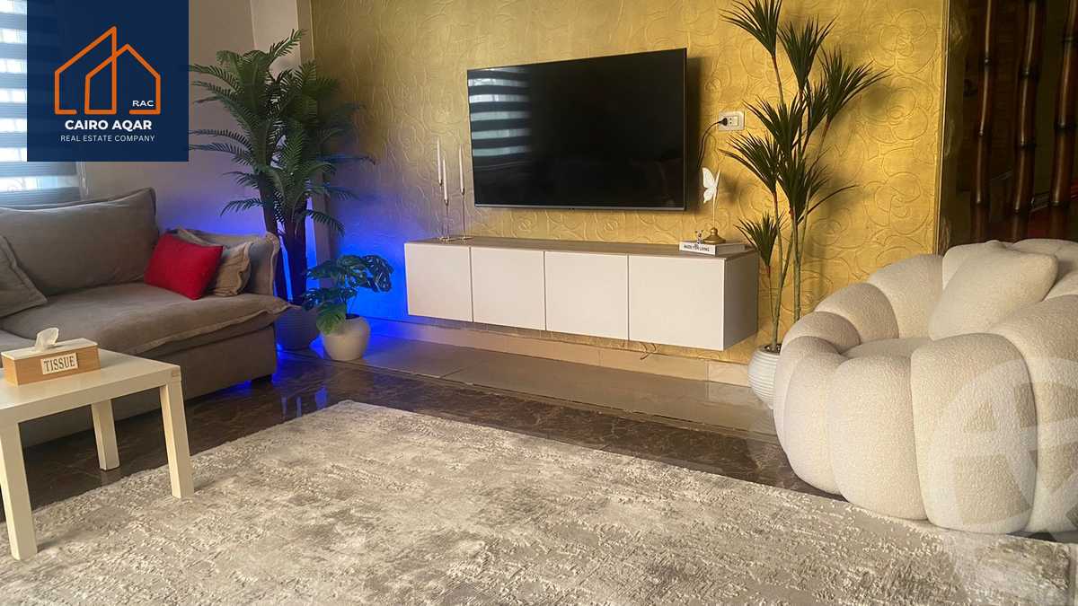 https://aqarmap.com.eg/en/listing/6235917-for-sale-cairo-new-cairo-lrhb-city-phase-4-mohammed-farid-st