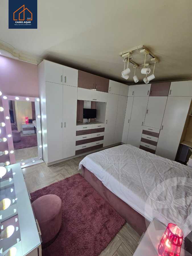 https://aqarmap.com.eg/en/listing/6238341-for-rent-cairo-new-cairo-lrhb-city-phase-8