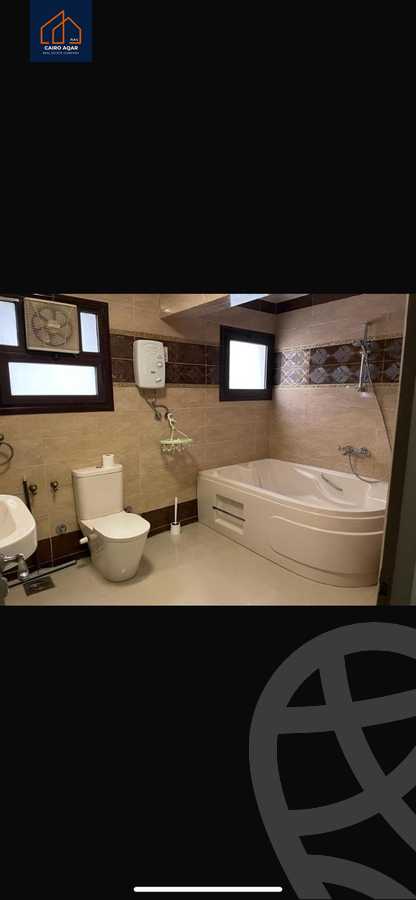 https://aqarmap.com.eg/ar/listing/6241957-for-rent-cairo-new-cairo-lrhb-city-phase-5-talaat-mostafa-st