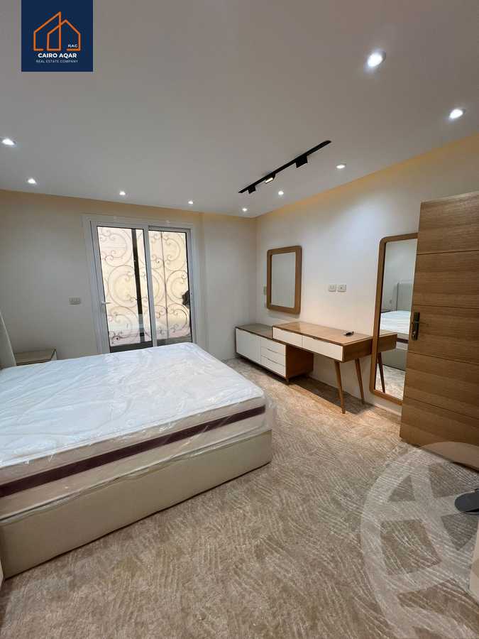 https://aqarmap.com.eg/ar/listing/6242049-for-rent-cairo-new-cairo-lrhb-city-phase-4-mohammed-farid-st