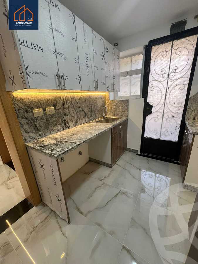 https://aqarmap.com.eg/ar/listing/6242049-for-rent-cairo-new-cairo-lrhb-city-phase-4-mohammed-farid-st