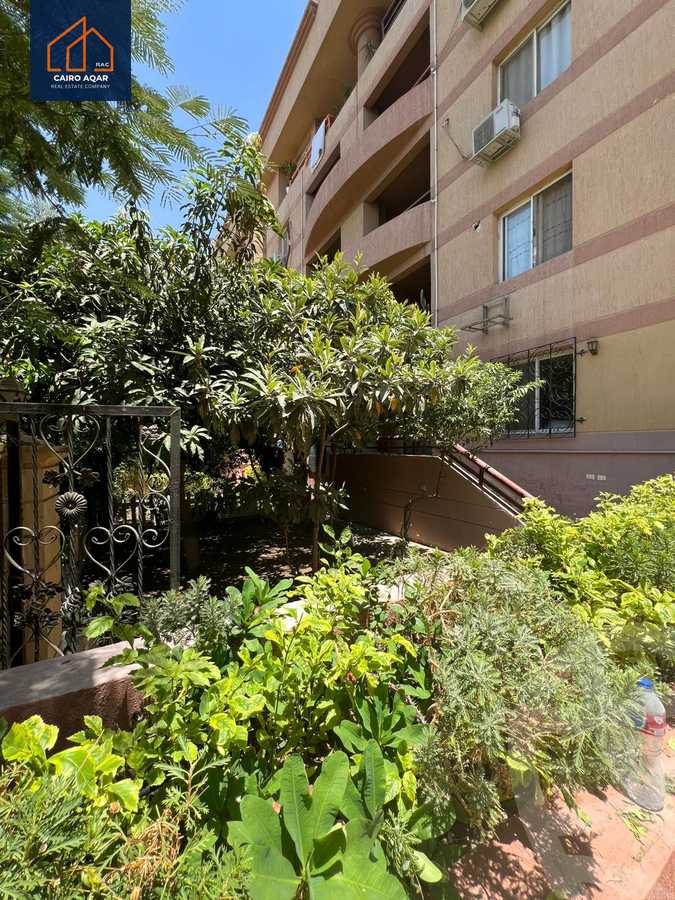 https://aqarmap.com.eg/ar/listing/6242049-for-rent-cairo-new-cairo-lrhb-city-phase-4-mohammed-farid-st