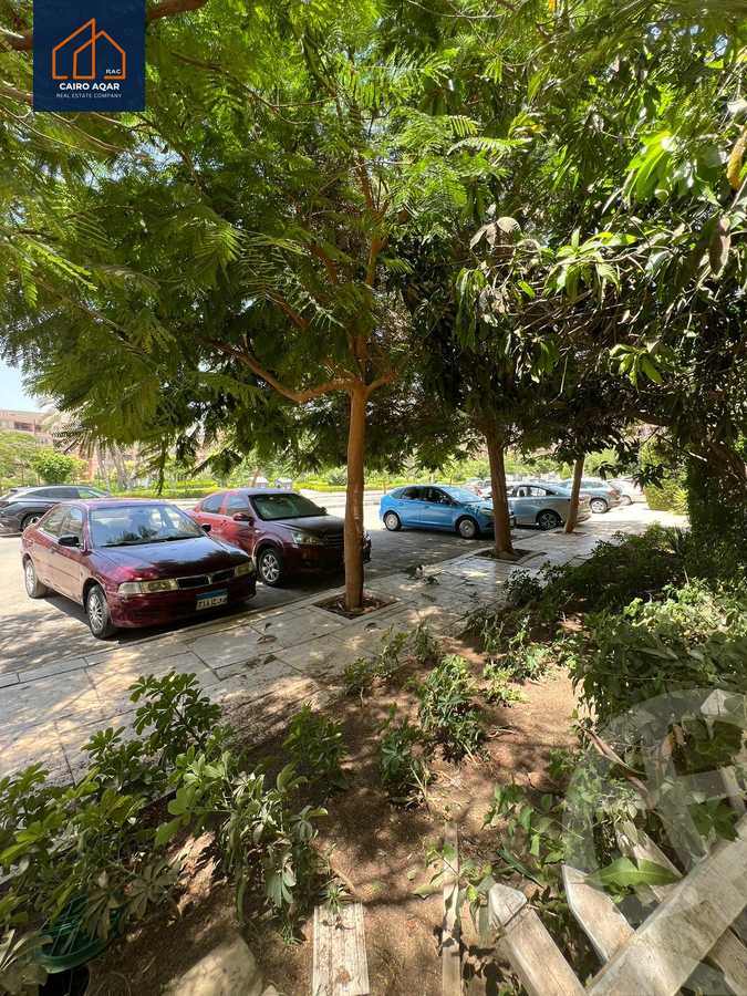 https://aqarmap.com.eg/ar/listing/6242049-for-rent-cairo-new-cairo-lrhb-city-phase-4-mohammed-farid-st