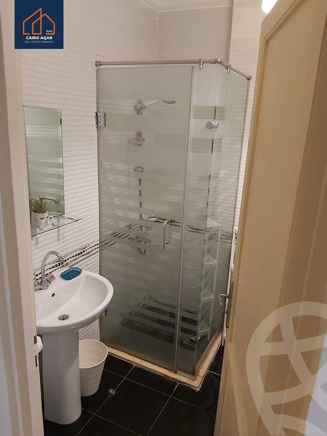 https://aqarmap.com.eg/ar/listing/6248761-for-rent-cairo-new-cairo-lrhb-city-phase-5-ibn-al-nafees-st