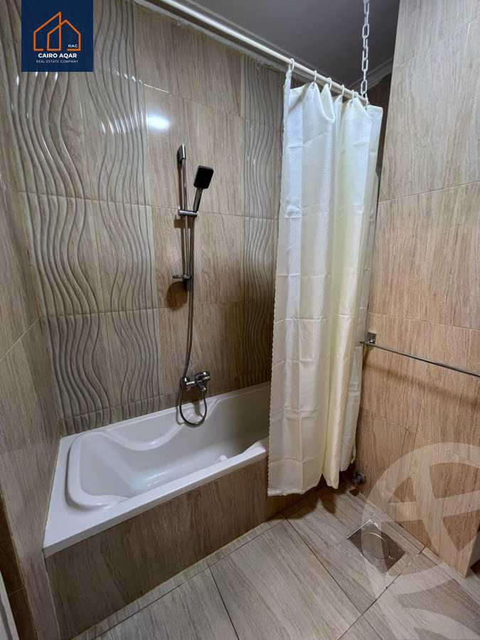 https://aqarmap.com.eg/ar/listing/6249070-for-rent-cairo-new-cairo-madinaty-lmntq-lwl-fylt-group-9