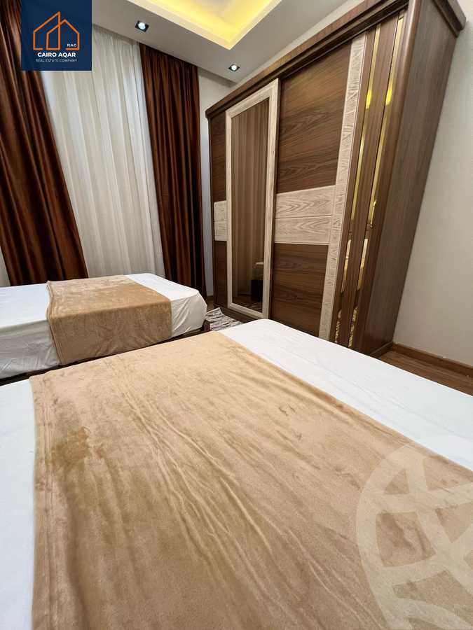 https://aqarmap.com.eg/ar/listing/6249070-for-rent-cairo-new-cairo-madinaty-lmntq-lwl-fylt-group-9